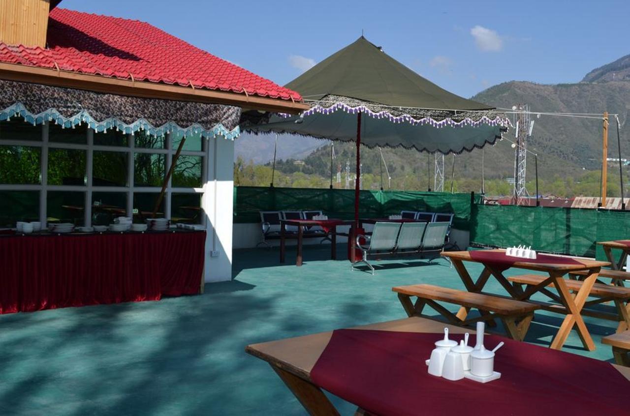 Hotel Green Leaf Srīnagar Екстериор снимка